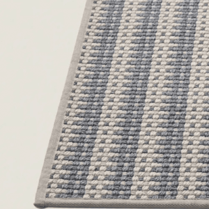 Op maat gemaakt buitenkleed grof in 2 kleuren beige met blauw