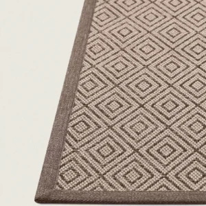 Op maat gemaakt buitenkleed fijn geweven met diamant patroon zand en bruin