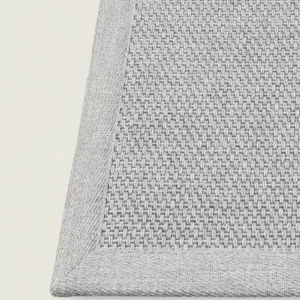 Op maat gemaakt buitenkleed fijn geweven lichtgrijs